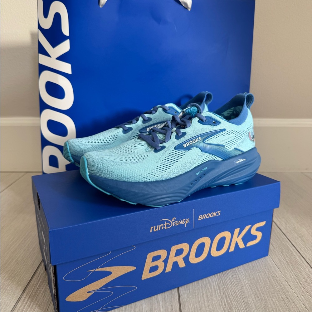 Brooks x RunDisney Stitch Women's Sneakers
